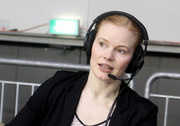 Abbildung Annett Böhm, die Stimme des Web-TV, im Interview